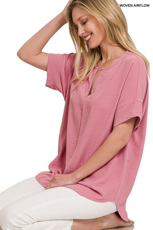 WOVEN AIRFLOW SPLIT NECK SHORT SLEEVE TOP