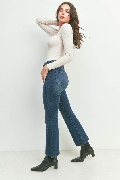 CROPPED FLARE JEANS