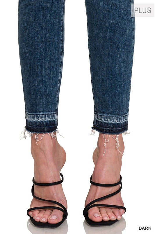 PLUS HIGH RISE CROPPED SKINNY DENIM PANTS