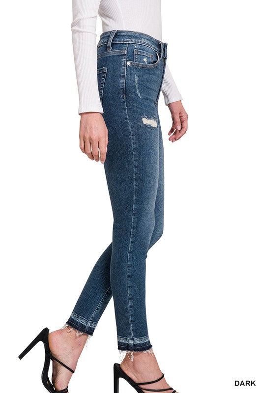 HIGH RISE CROPPED SKINNY DENIM PANTS