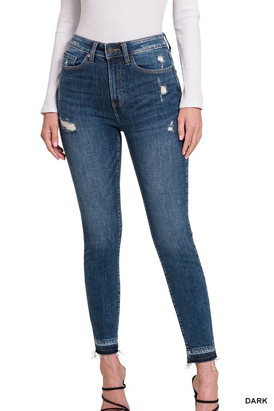 HIGH RISE CROPPED SKINNY DENIM PANTS