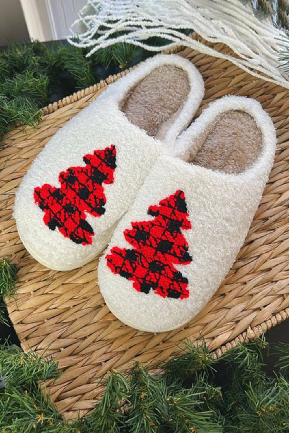 White Valentines Day Hearts Print Plush House Slippers