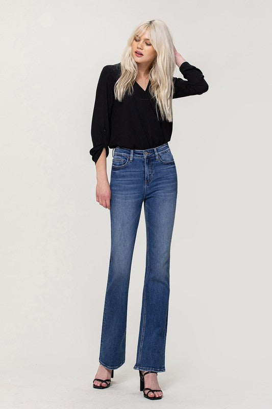 HIGH RISE STRETCH SLIM BOOTSCUT