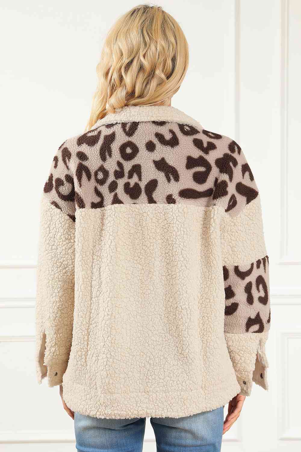 Leopard Sanp Down Collared Jacket