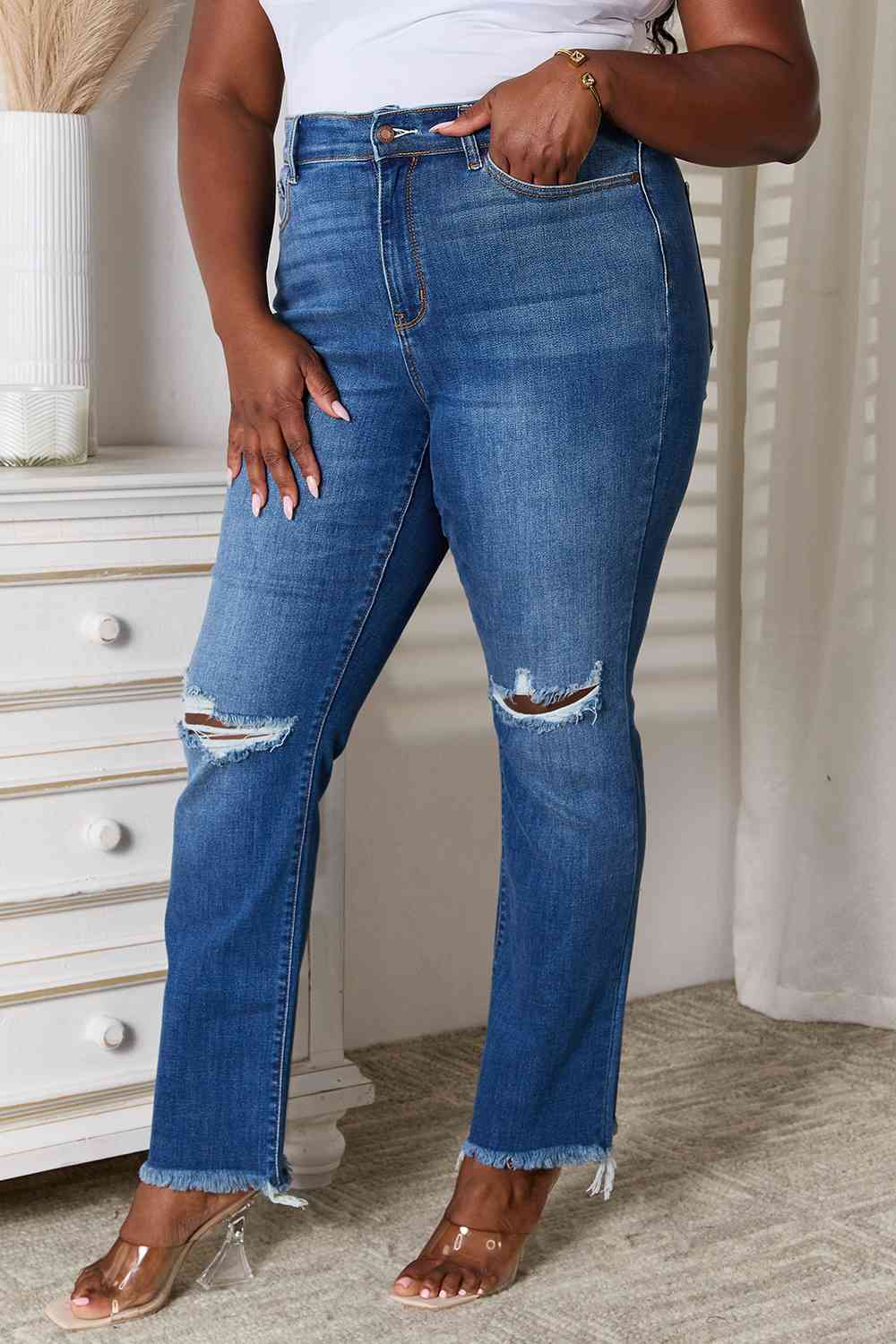 Judy Blue Full Size Distressed Raw Hem Jeans The Kristie