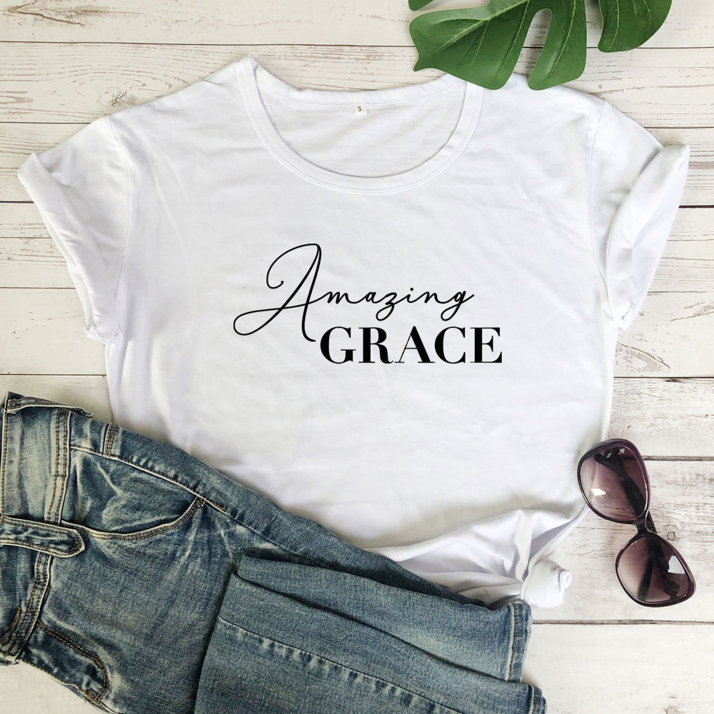 Amazing GRACE Graphic Women's Short Sleeve