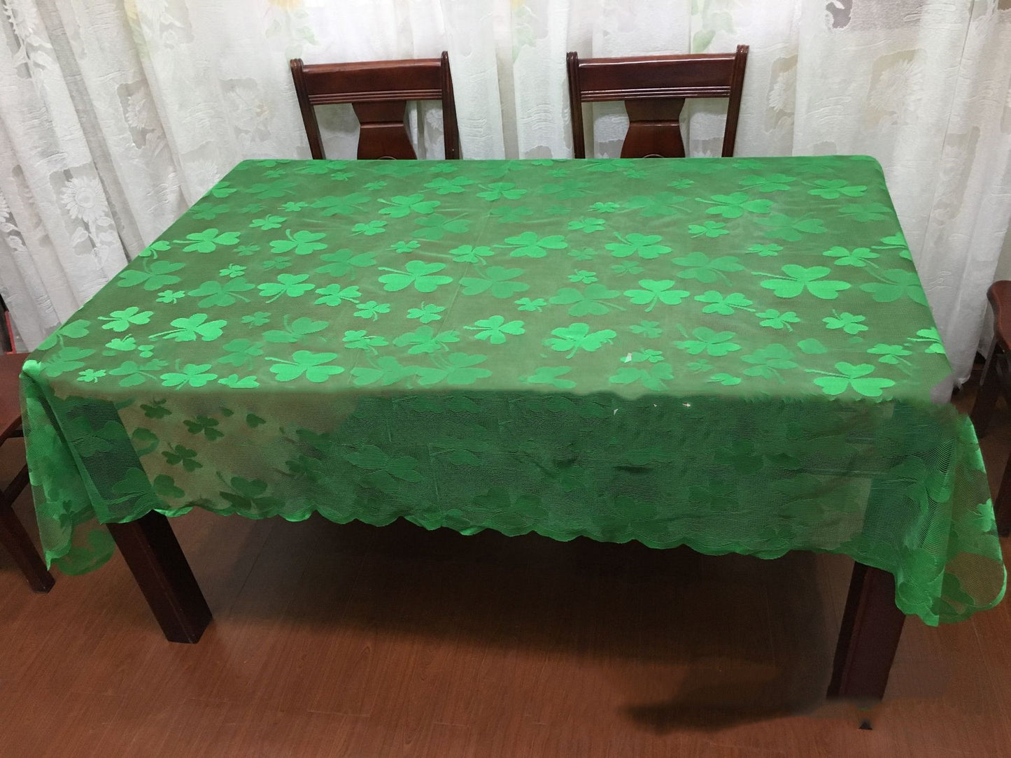 Green Doily Irish Festival Shamrock Table Runner