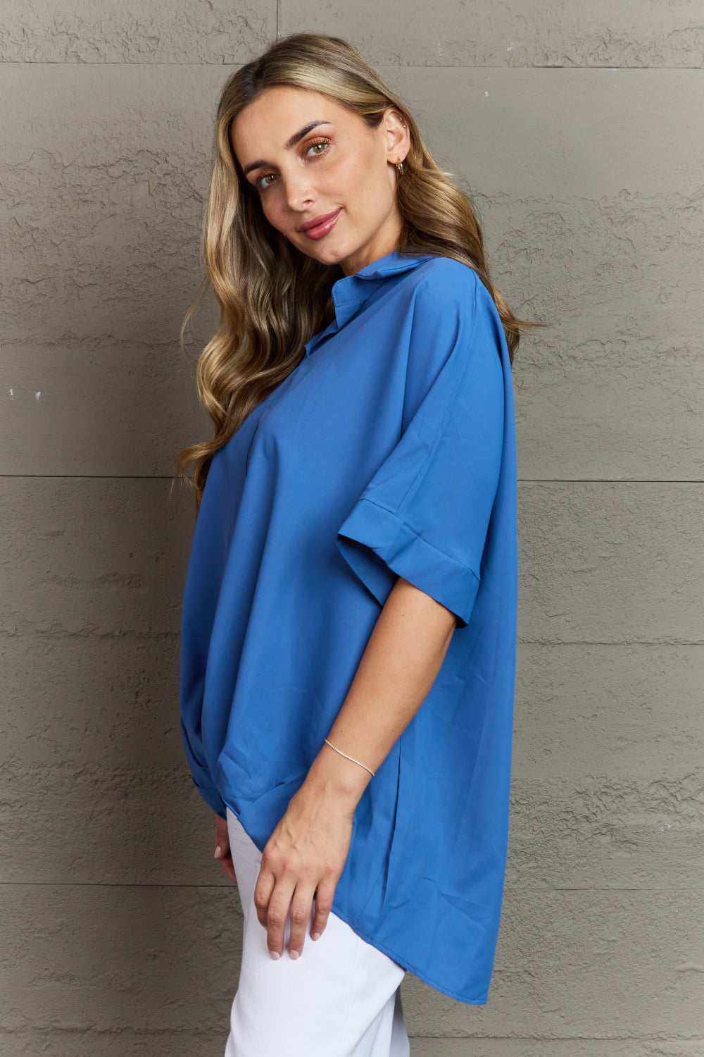 Plus Size Collared Half Sleeve Hem Detail Top