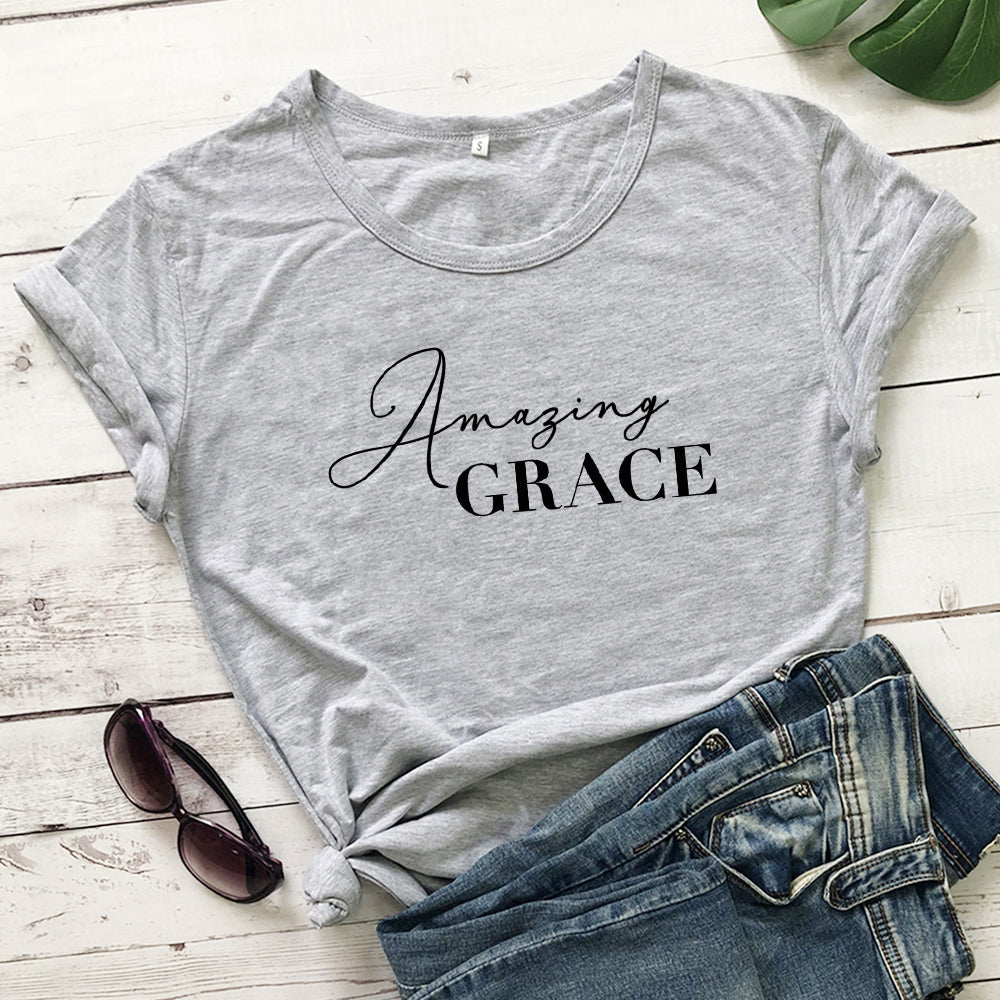 Amazing GRACE Graphic Women's Short Sleeve