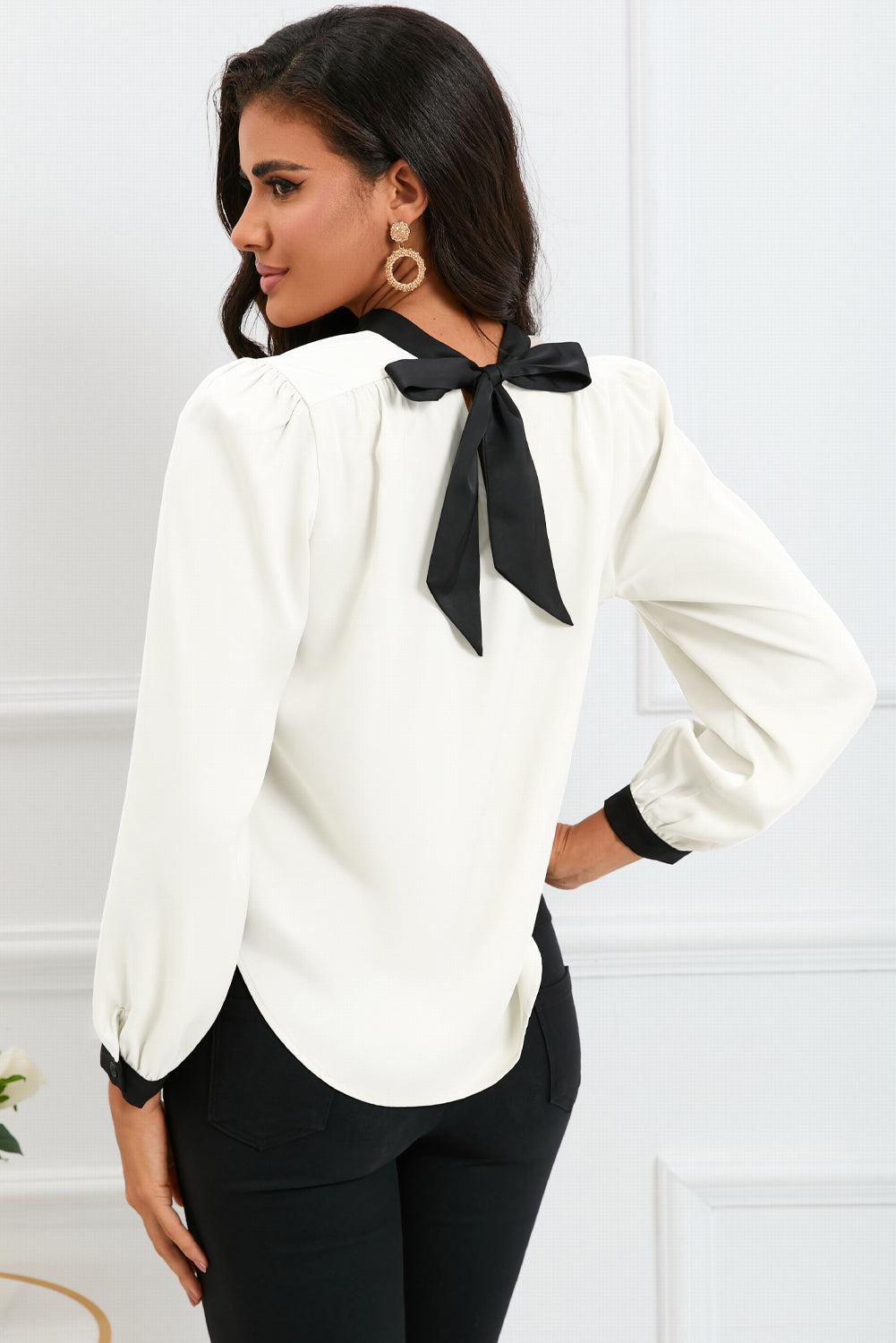 Round Neck Puff Sleeve Back Tie Blouse