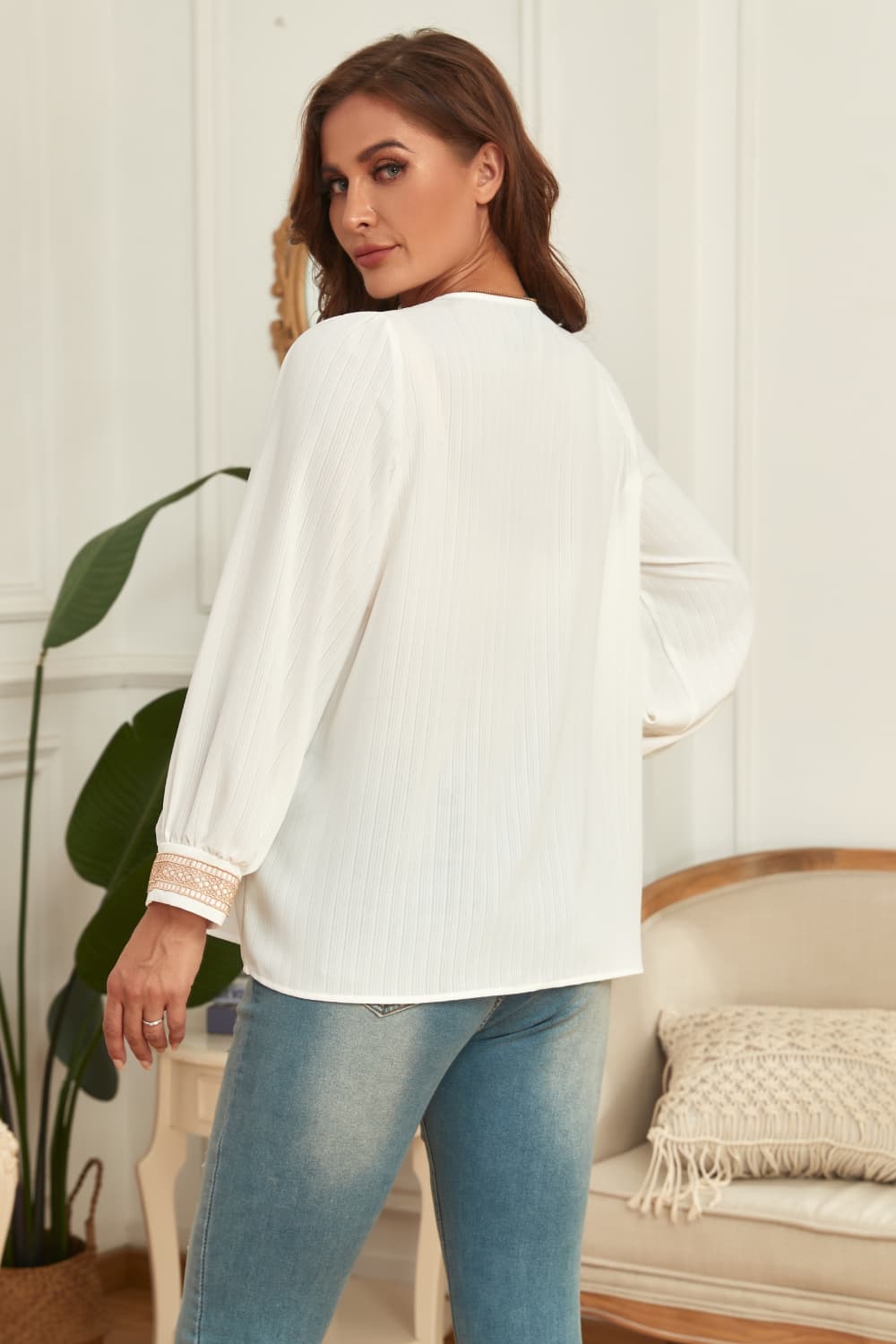 Plus Size V-Neck Puff Sleeve Blouse