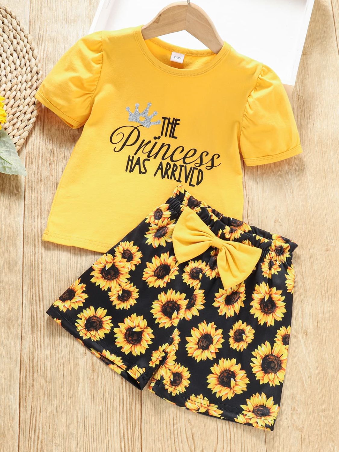 Girls Slogan Graphic Top and Sunflower Print Shorts Set