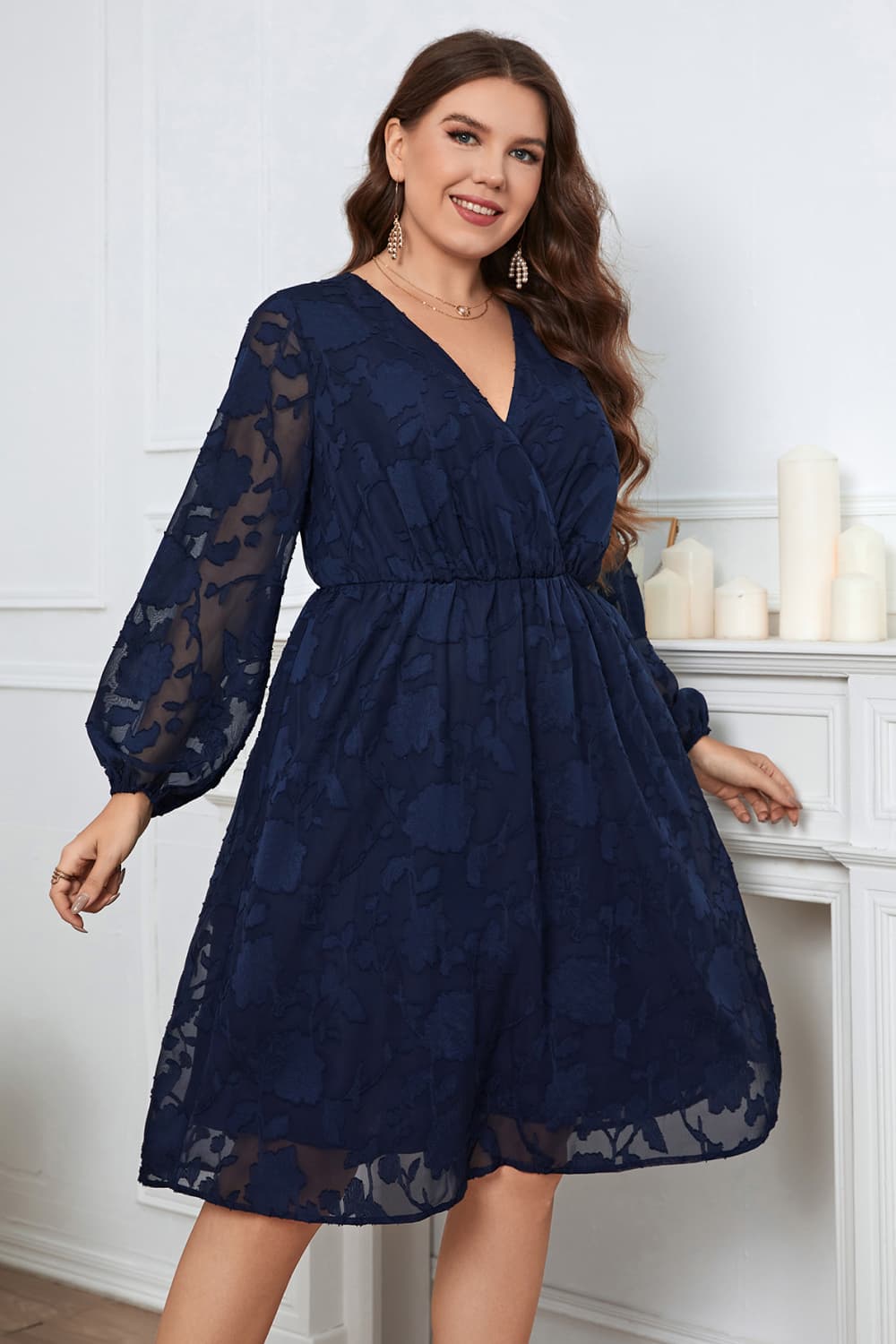 Plus Size Surplice Neck Balloon Sleeve Dress