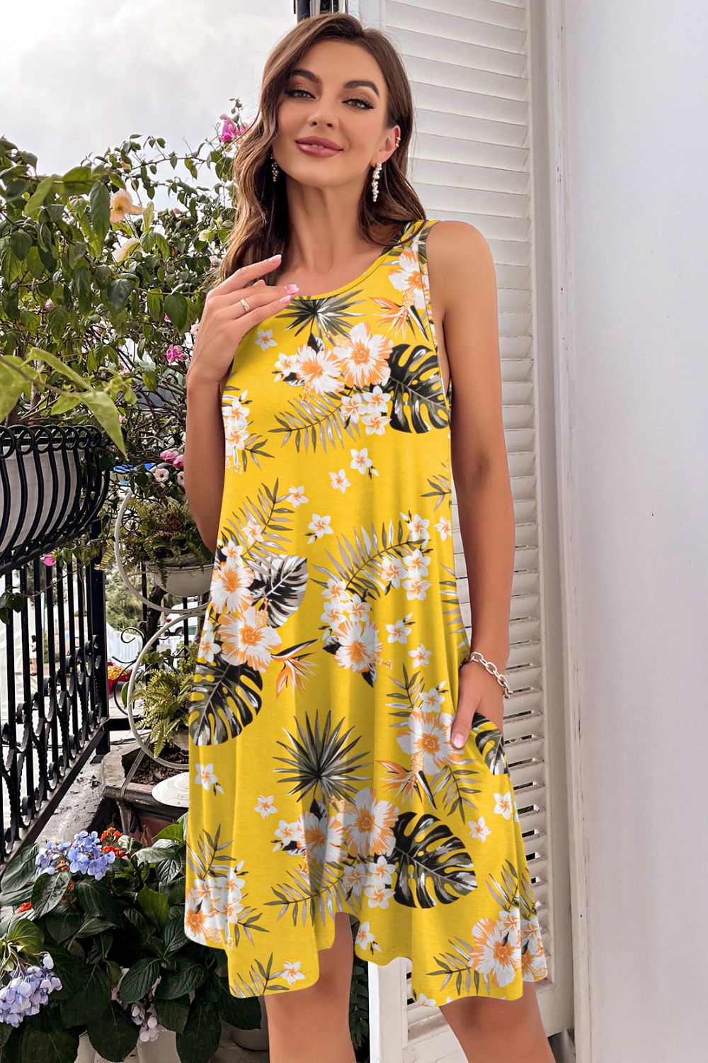 Printed Round Neck Sleeveless Dress