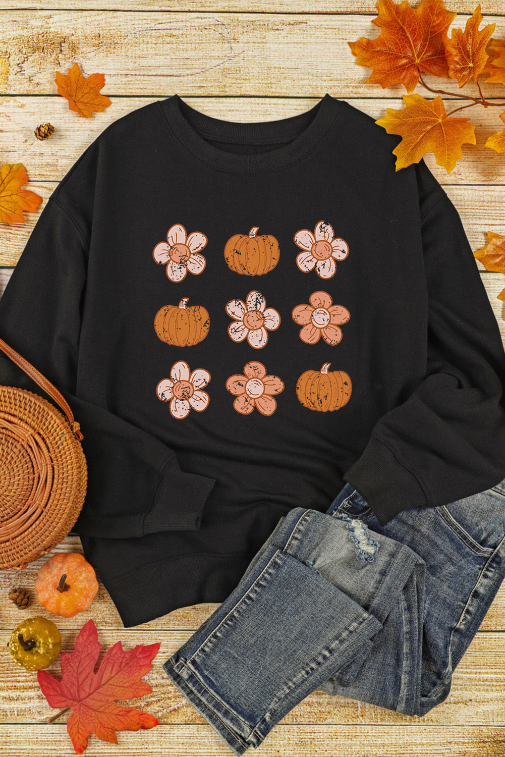 Round Neck Long Sleeve Pumpkin & Flower Graphic Sweatshirt